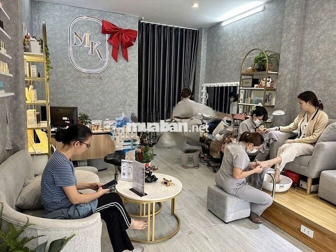 CHo thuê nhà mặt tiền đường Nguyễn sơn 4x10m 1L