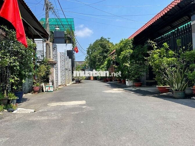 Đất thổ cư hẻm xe hơi sau lưng UBND huyện Hóc Môn, 5m x 20m, 3.5 tỷ