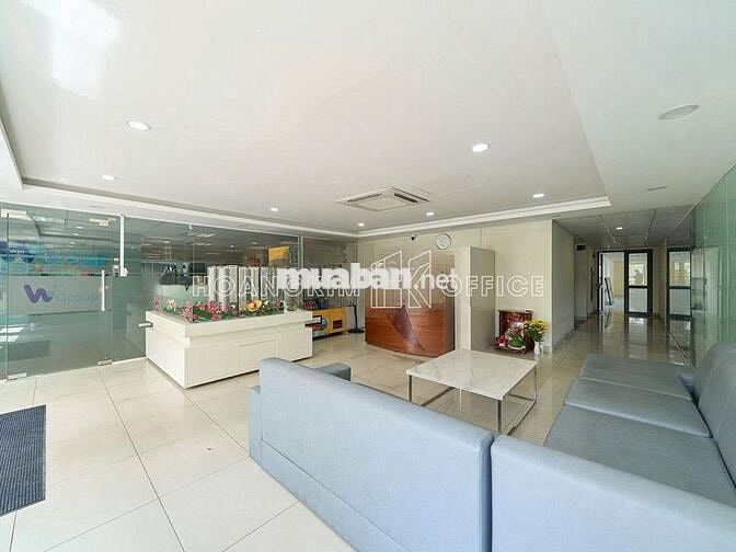 Thuê văn phòng Bình Thạnh 110–300m², giá rẻ 260k/m², full tiện ích