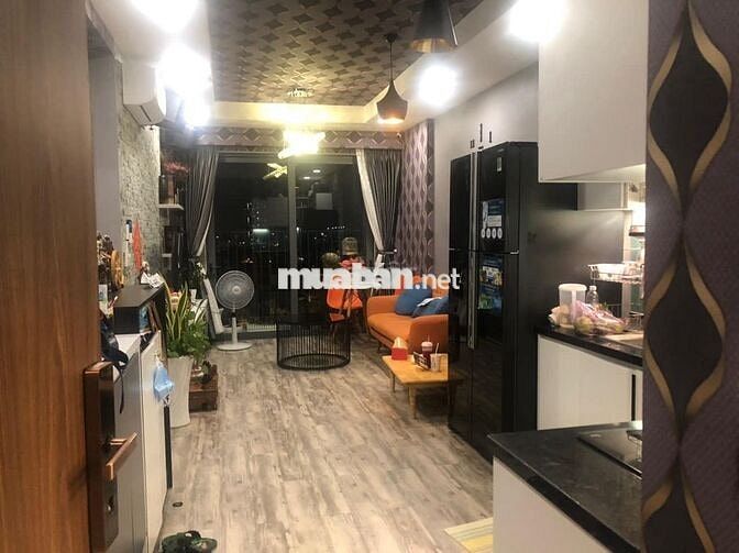 Cho Thuê Căn Hộ 2PN,1WC, Full Nội Thất, Ở Ngay, Kế Q10, Giá tốt