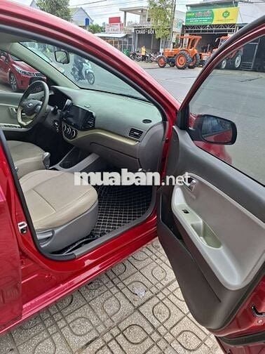 Kia Morning 2021 AT - 31000 km rin như mới