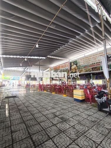 Hai mặt tiền Lê Thị Hà, Hóc Môn ,đang cho thuê 75tr/tháng , giá 115 ty