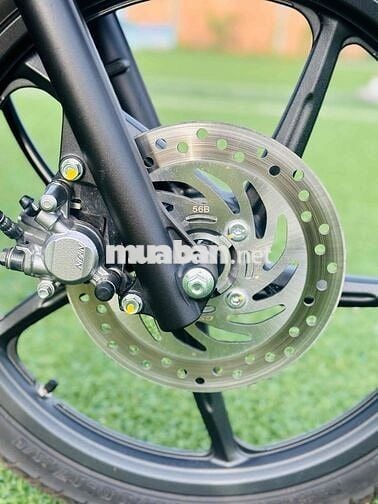 FUTURE Fi 8/2025 700KM MỚI MUA 1 THÁNG NHƯ XE THÙN