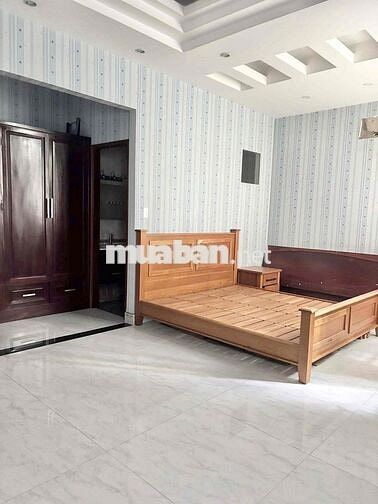 Biệt Thự Mini 17x13m 1Lửng + 2Lầu (5PN 7WC) Có Thang Máy. Hẻm 4m. Q6