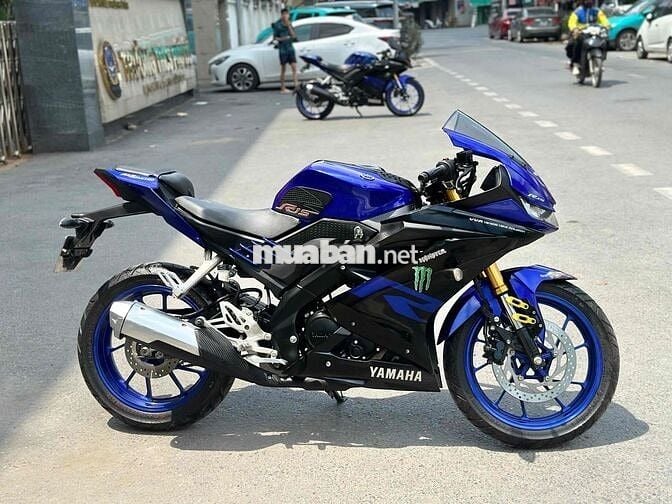 xe R15v3 đk 2021 mới k tỷ vết