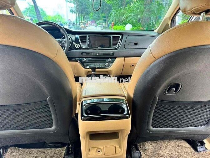 Kia Sedona 2017 2.2L DATH - 90000 km