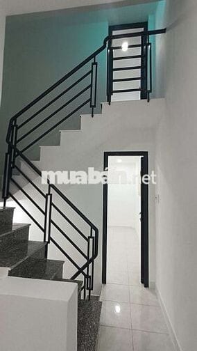 NHÀ MỚI TÂN PHÚ 3PN ĐỐI DIỆN ĐH CÔNG THƯƠNG HXH GIÁ 4,45TỶ TL