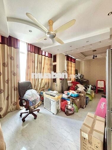 Biệt Thự Mini 17x13m 1Lửng + 2Lầu (5PN 7WC) Có Thang Máy. Hẻm 4m. Q6
