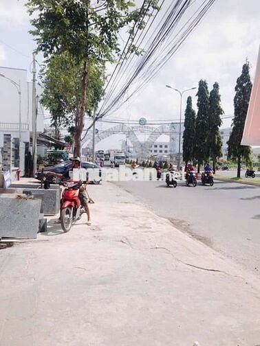 Cho thuê nhà mặt tiền đường nguyễn văn cừ gần đại học y dược