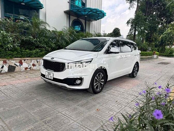 Kia Sedona 2017 2.2L DATH - 90000 km
