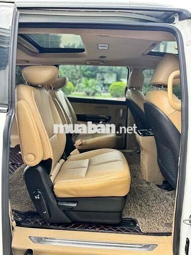 Kia Sedona 2017 2.2L DATH - 90000 km