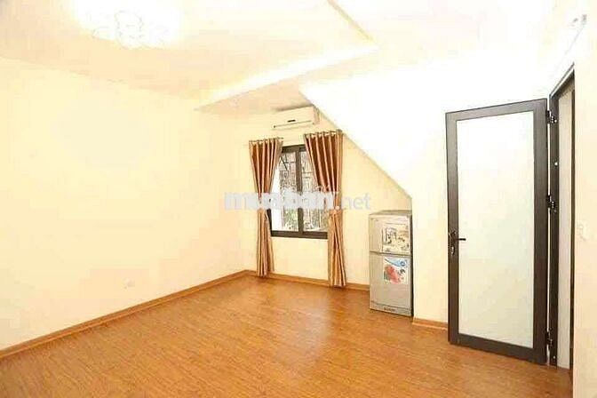 Cho thuê nhà Vũ Tông Phan 35m, 4 tầng, 3 ngủ,  giá 11,5 triệu