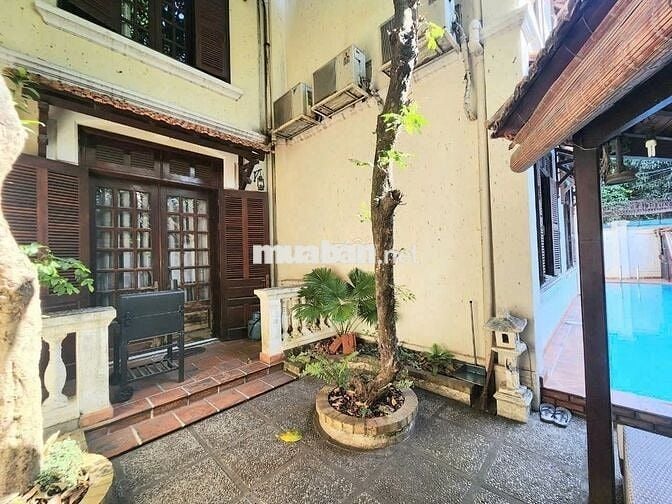 BIỆT THỰ HỒ BƠI SÂN VƯỜN - 12A1 NTMK QUẬN 1 - CAFE, NHÀ HÀNG, LƯU TRÚ