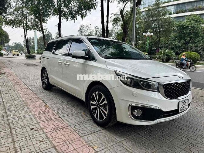 Kia Sedona 2017 2.2L DATH - 90000 km
