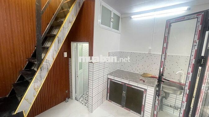 Bán nhà giáp Lê Văn Quới, 11 m2, nhỉnh 1 tỷ