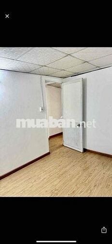 🏠 Nhà cho thuê hẻm 3 gác tới nhà cách 20. Ra hẻm xe tải 🚛🚚 p6 q8   📐 D