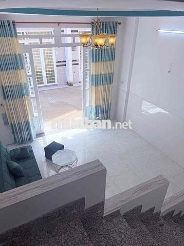NHÀ NGAY CHỢ ĐÌNH KẾ HÓC MÔN CHÍNH CHỦ BÁN GIÁ 690TR ( THƯƠNG LƯỢNG )
