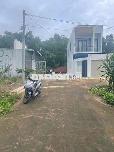 Khu trung tín ấp 5 sông trầu cũ( xã Trảng Bom mới) 899trieu gần chợ.
