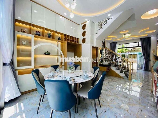 CHỦ BÁN GẤP NHÀ 3 LẦU 1TỶ850 NGAY CHỢ TÂN HIỆP , TÂN UYÊN