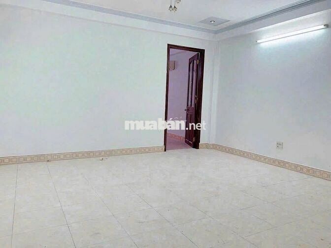 Nhà trệt 2 lầu 4PN đường Nguyễn Hiền, KDC 91B chỉ 15 triệu