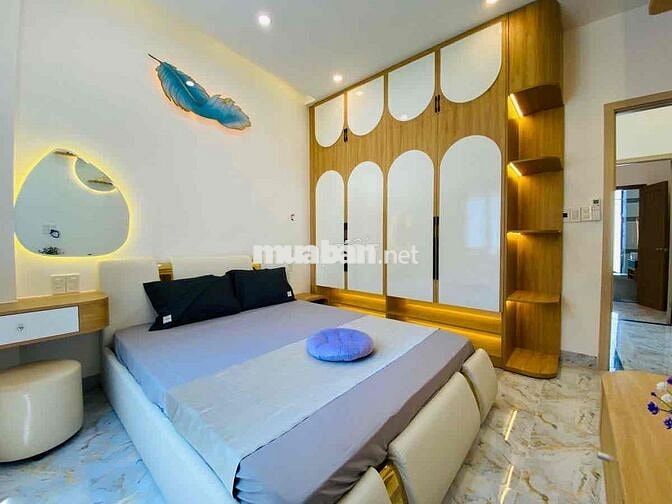 CHỦ BÁN GẤP NHÀ 3 LẦU 1TỶ850 NGAY CHỢ TÂN HIỆP , TÂN UYÊN