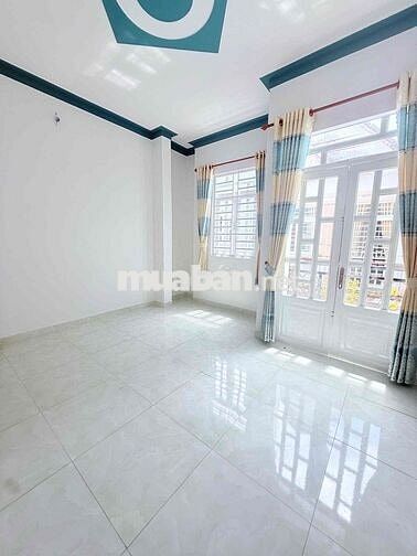 NHÀ NGAY CHỢ ĐÌNH KẾ HÓC MÔN CHÍNH CHỦ BÁN GIÁ 690TR ( THƯƠNG LƯỢNG )
