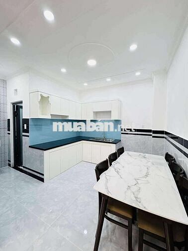 Cần Bán Nhà Gấp, Hẻm xe hơi, Tân Thới Hiệp 20, Giá 4 Tỷ 26.