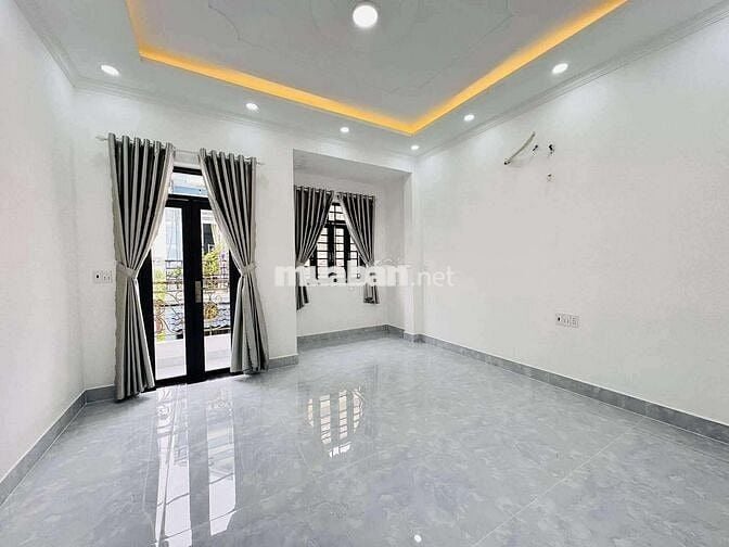 Cần Bán Nhà Gấp, Hẻm xe hơi, Tân Thới Hiệp 20, Giá 4 Tỷ 26.