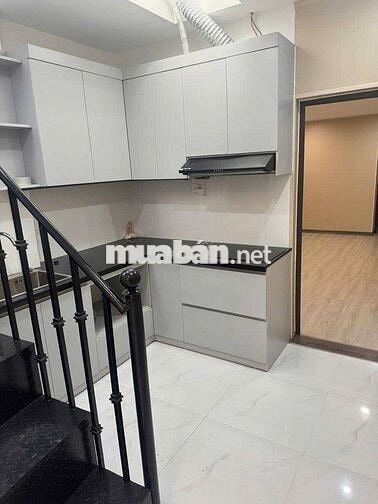 Bán tập thể Thượng Thanh 50m – Oto đỗ cửa, KD tốt, giá hơn 3 tỷ