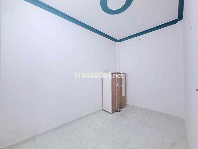 NHÀ NGAY CHỢ ĐÌNH KẾ HÓC MÔN CHÍNH CHỦ BÁN GIÁ 690TR ( THƯƠNG LƯỢNG )