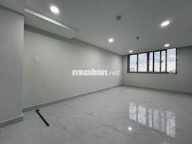 CĂN HỘ MỚI 100% FULL NỘI THẤT TÁCH BẾP NẰM NGAY CHỢ BÀ CHIỄU