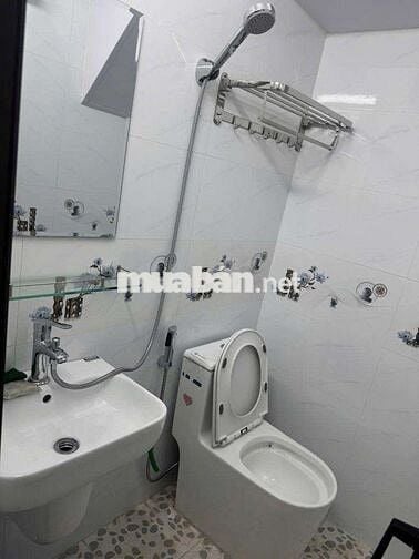 Bán tập thể Thượng Thanh 50m – Oto đỗ cửa, KD tốt, giá hơn 3 tỷ
