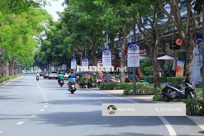 Văn phòng 50m2 Vạn Phúc, máy lạnh, hầm xe có bảo vệ, xuất VAT. Chỉ 9tr