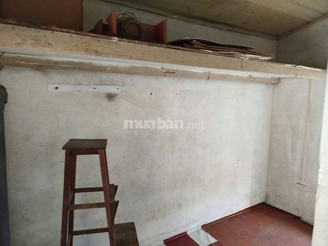 Cho thuê nhà nguyên căn 30m2 mặt đường lĩnh nam có thể kinh doanh .