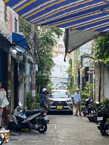 LÔ GÓC ĐỒNG ĐEN-TÂN BÌNH-DTSD 160M2-4TẦNG-6PN-HXH THÔNG-CHỈ 5.8..TỶ TL