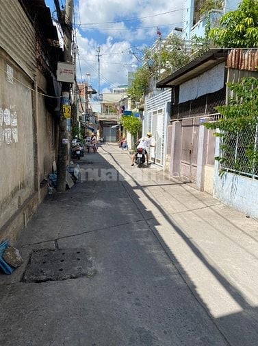 Bán nhà góc 2 mặt tiền Hẻm Xe Hơi 6m – 85m vuông đất. Ngang gần 8m