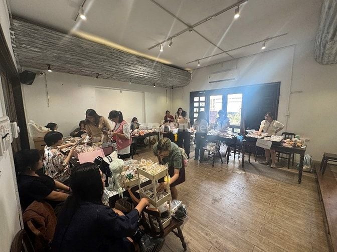 Sang nhượng quán Cafe 600m2 gần Vạn Hạnh Mall và đại học HUFLIT