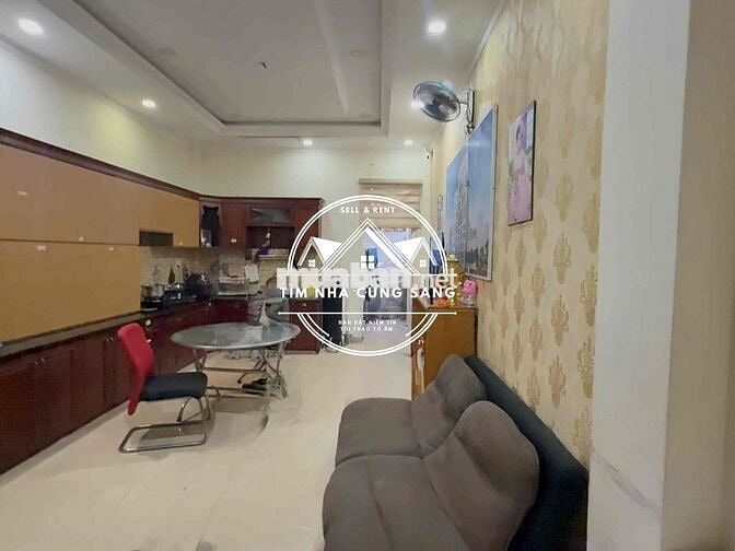 NHÀ 4 TẦNG 4.2x29m – CÓ SÂN ĐẬU ÔTÔ – MẶT TIỀN ĐƯỜNG 9M, HBP, T. ĐỨC