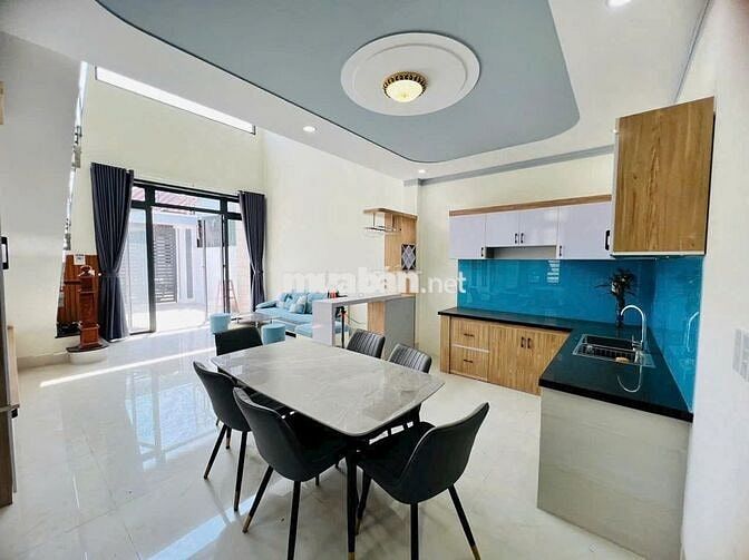 BÁN NHÀ GÁC LỬNG 1ty650 SỔ RIÊNG ĐÃ LÊN ĐẤT Ở ĐÔ THỊ