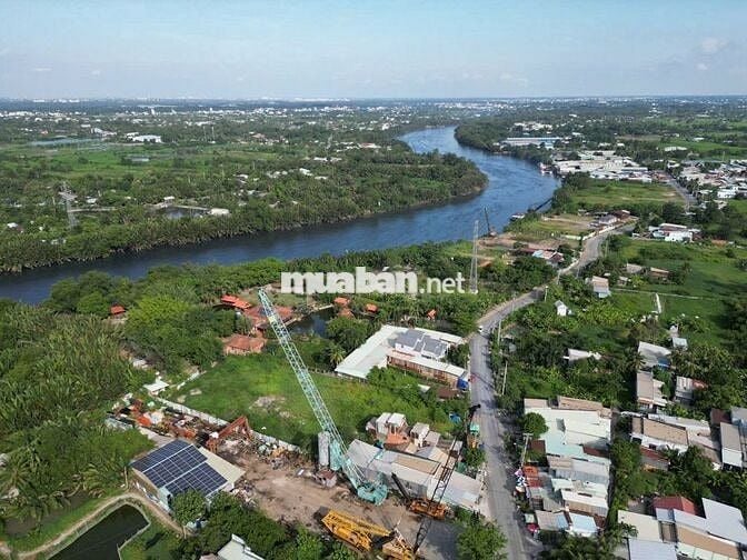 Bán 10000m2 Đất - Bình Chánh - Sẵn Nhà Vườn - Nghĩ Dưỡng - Giá Đầu Tư