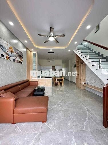 Cho Thuê Nhà Trệt Lầu 3Phòng Ngủ Gần Siêu Thị AEON Mail & TT TP Mới