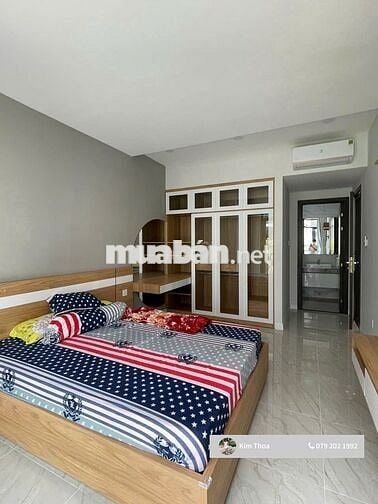 Căn hộ 2PN 2WC, 100m2 full nội thất, view công viên hồ bơi. Giá 16 tr