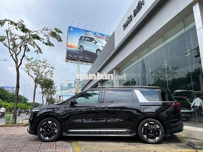 Chính hãng KIA Carnival 2025 Signature - Như Mới