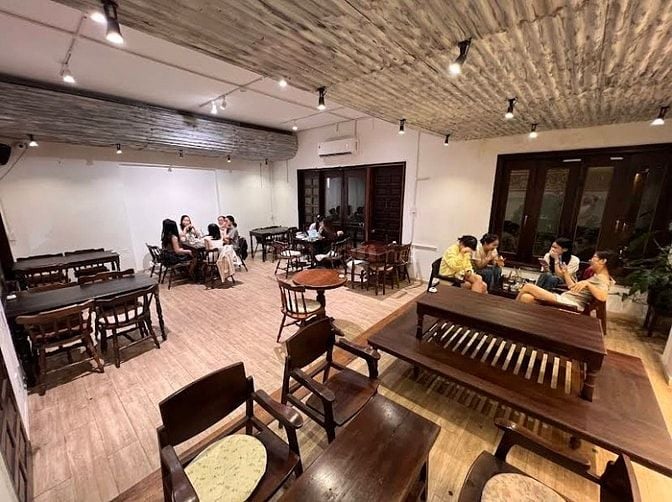 Sang nhượng quán Cafe 600m2 gần Vạn Hạnh Mall và đại học HUFLIT