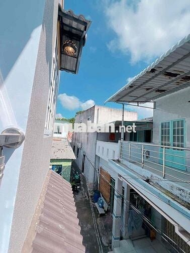 Nhà 1 Lầu 5,7 x 8m, Ngay Vòng Xoay Tân Kim. Sổ Hồng Riêng Giá Rẻ