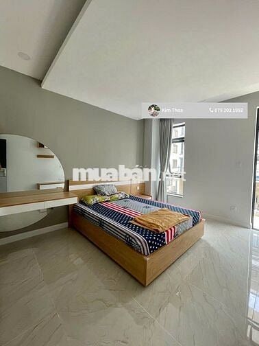 Căn hộ 2PN 2WC, 100m2 full nội thất, view công viên hồ bơi. Giá 16 tr