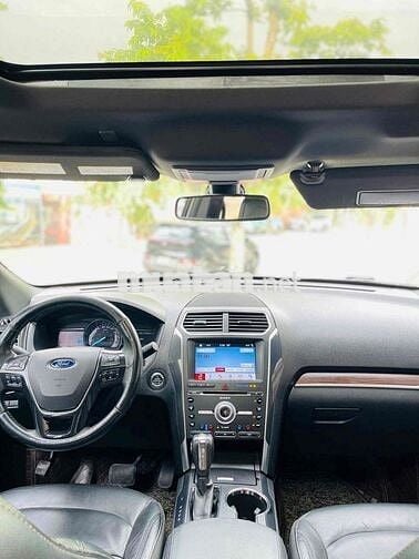 Ford Explorer 2017 2.3L Ecoboost - phom mới 2018