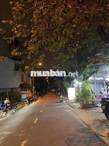 Trung Hoà 3 Hướng Nam sạch đẹp