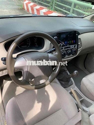 Toyota Innova 2015 2.0E bstp xe đẹp giá rẻ