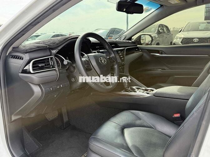 Toyota Camry 2019 2.5Q - 45000 km - Xăng Cao Cấp